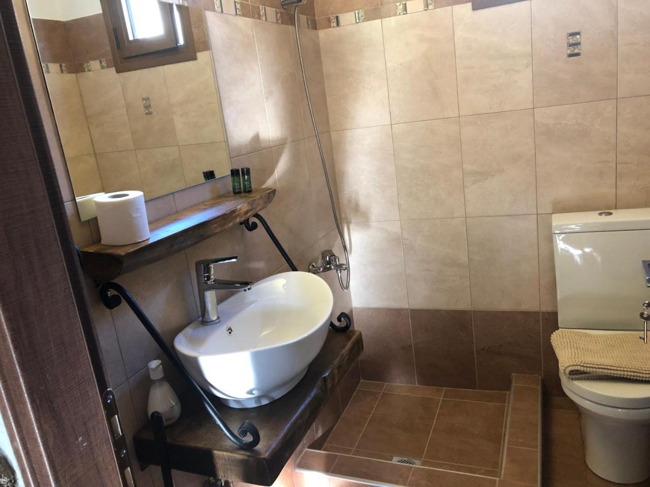 Apartament Alexandros Káto Loutrákion Zewnętrze zdjęcie