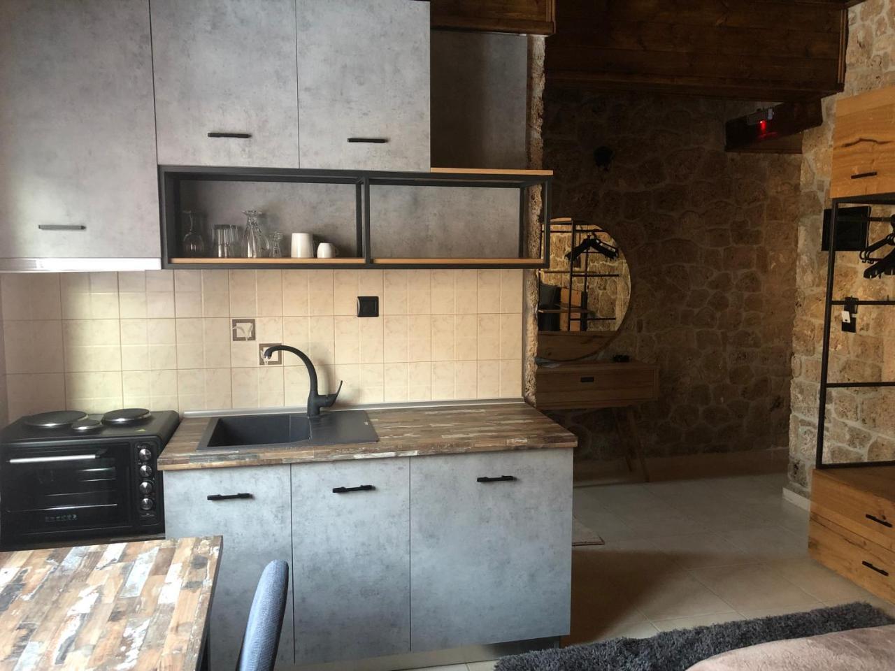Apartament Alexandros Káto Loutrákion Zewnętrze zdjęcie
